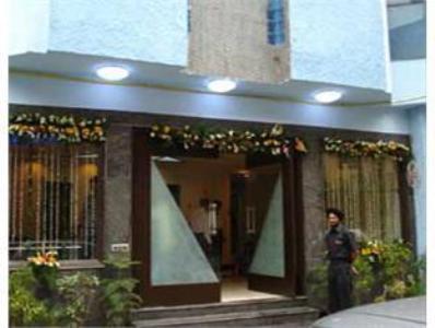 Hotel Mandakini Palace Kanpur Exterior photo